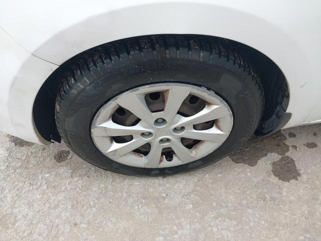 2013 KIA RIO 1