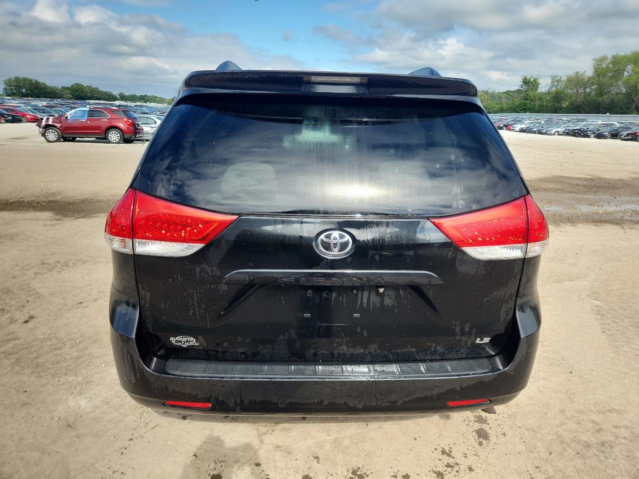 2012 Toyota Sienna Le VIN: 5TDKK3DC1CS226865 Lot: 64815795