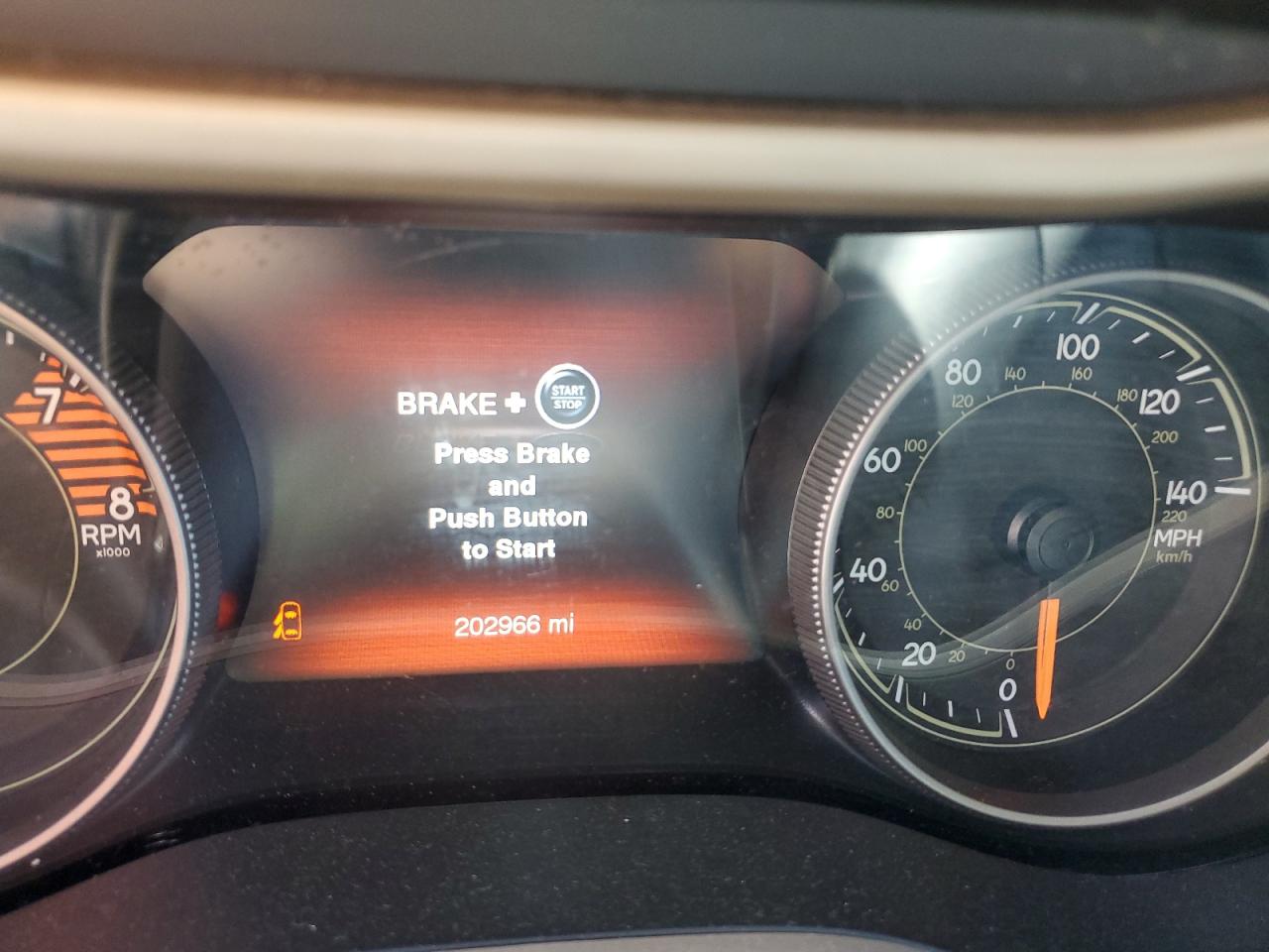 2017 Jeep Cherokee Limited VIN: 1C4PJMDS9HW654194 Lot: 65279835