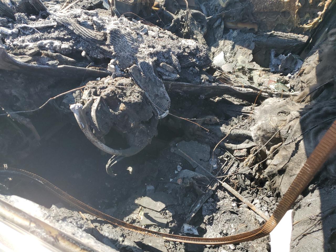 2015 Chrysler 200 Limited VIN: 1C3CCCAB3FN670521 Lot: 66547345