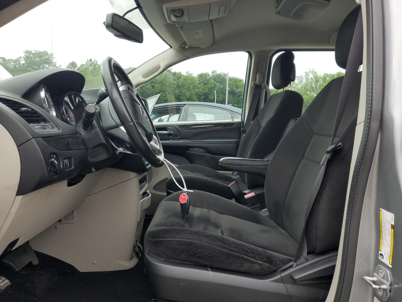 2015 Dodge Grand Caravan Se VIN: 2C4RDGBG3FR667979 Lot: 64806125