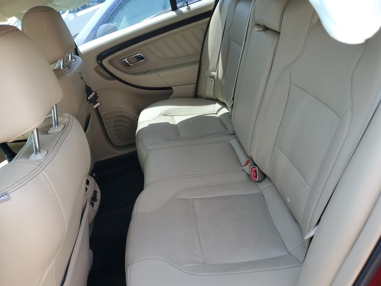 2015 Ford Taurus Limited VIN: 1FAHP2J84FG124048 Lot: 65095315