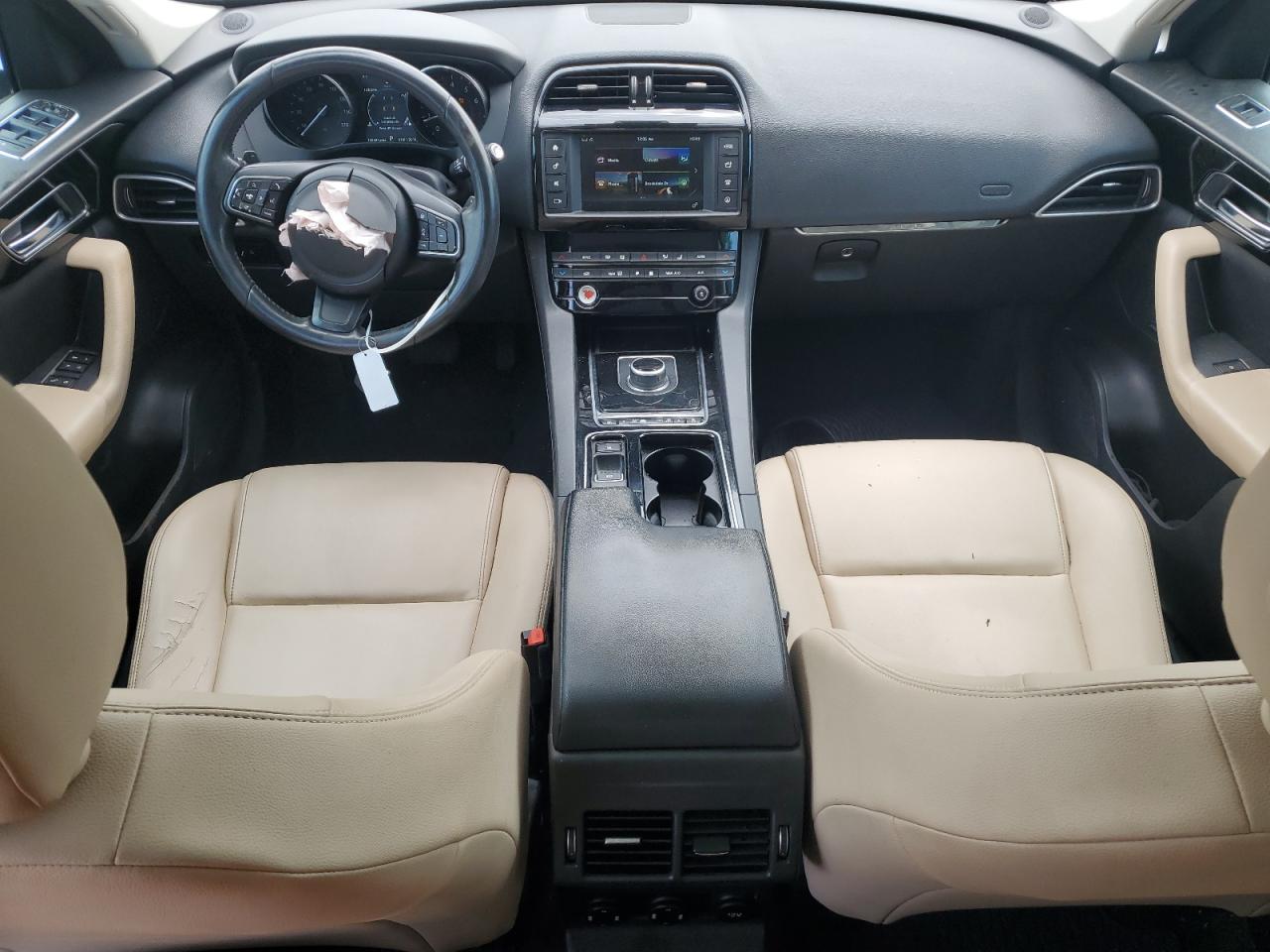2018 Jaguar F-Pace Premium VIN: SADCJ2FX5JA262557 Lot: 63206065