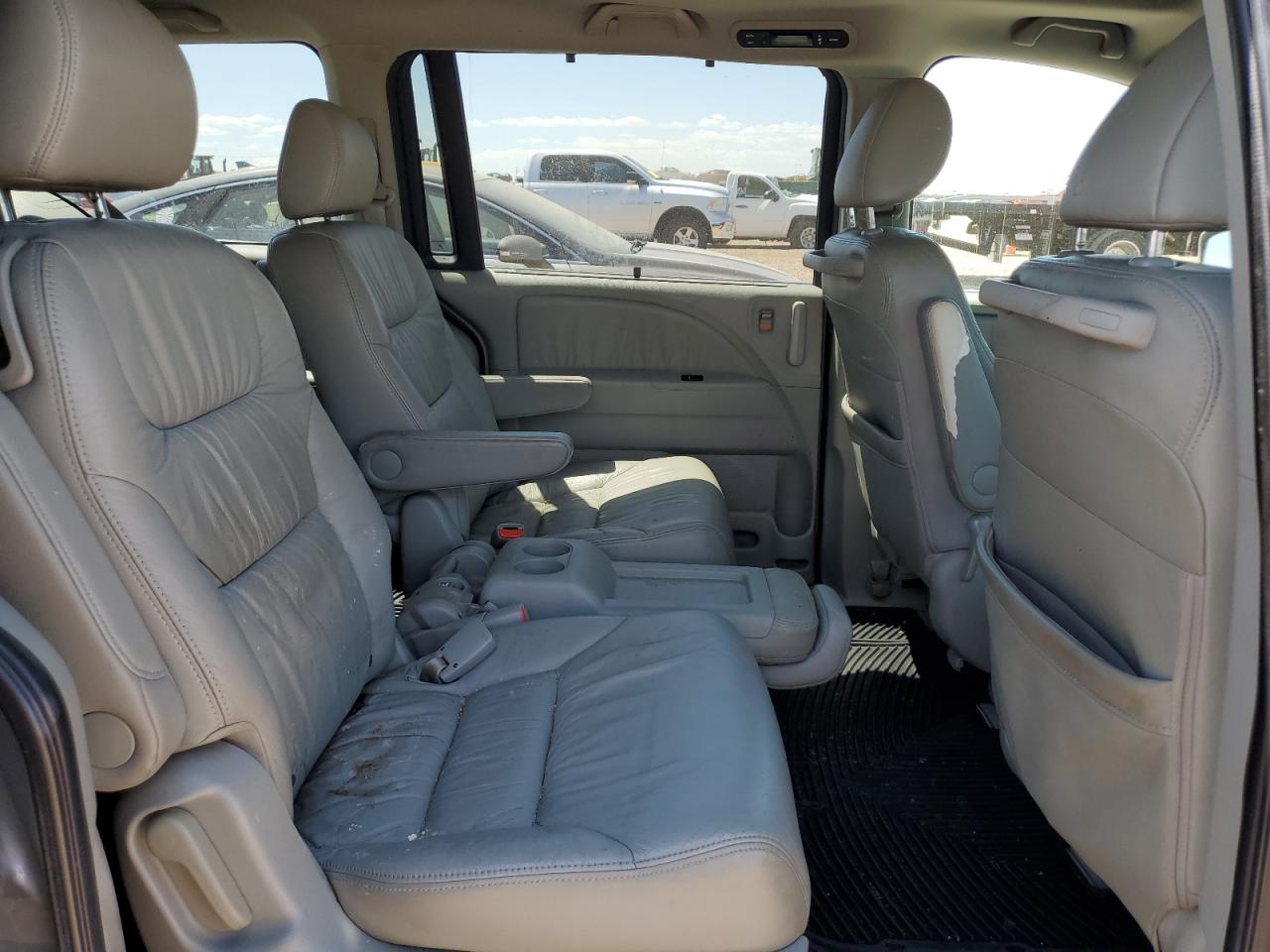 2008 Honda Odyssey Exl VIN: 5FNRL38728B092727 Lot: 64144675