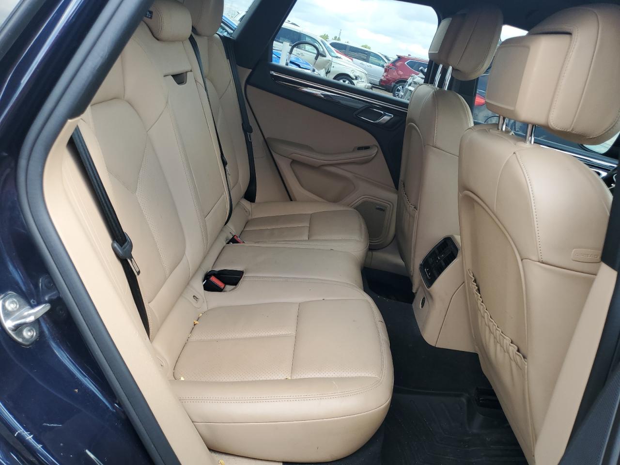2019 Porsche Macan VIN: WP1AA2A55KLB04605 Lot: 63660965