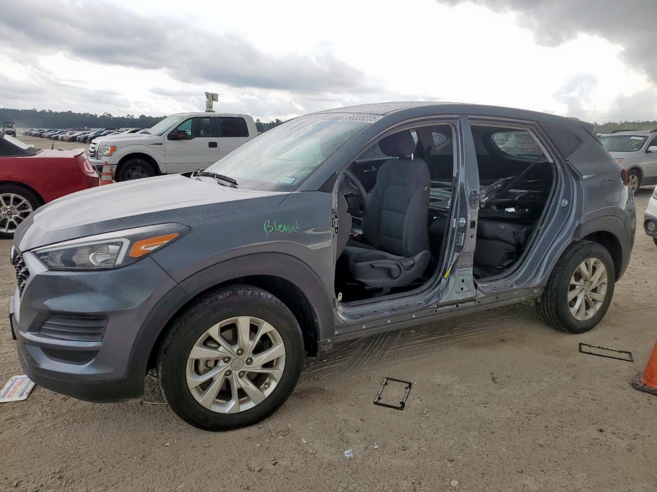 km8j23a49ku069732 KM8J23A49KU069732 2019 Hyundai Tucson Se