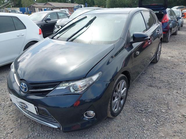 TOYOTA AURIS ICON 2014