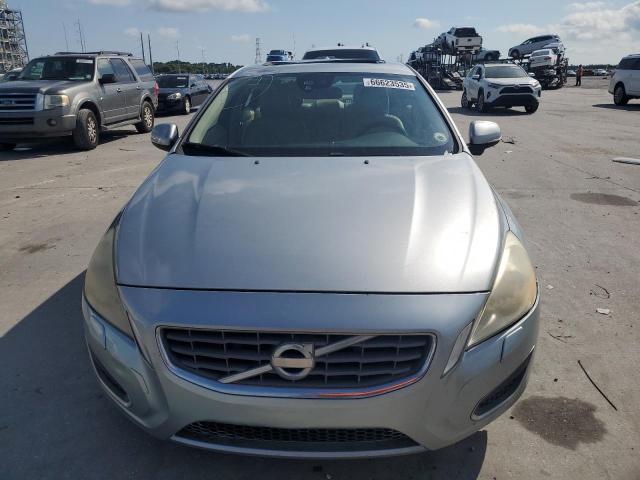  VOLVO S60 2013 Srebrny