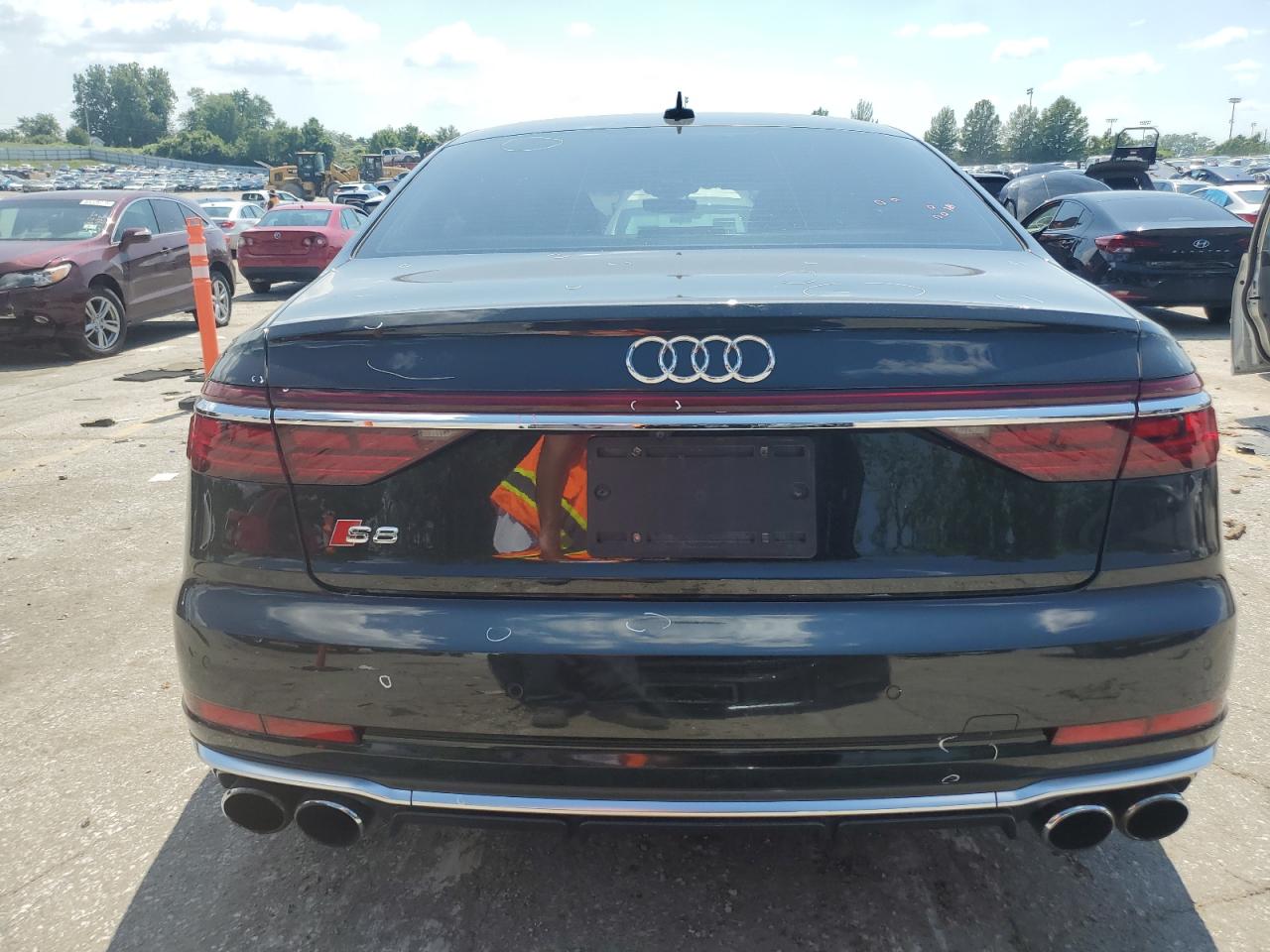 2022 Audi S8 VIN: WAULSAF8XNN001626 Lot: 63004565