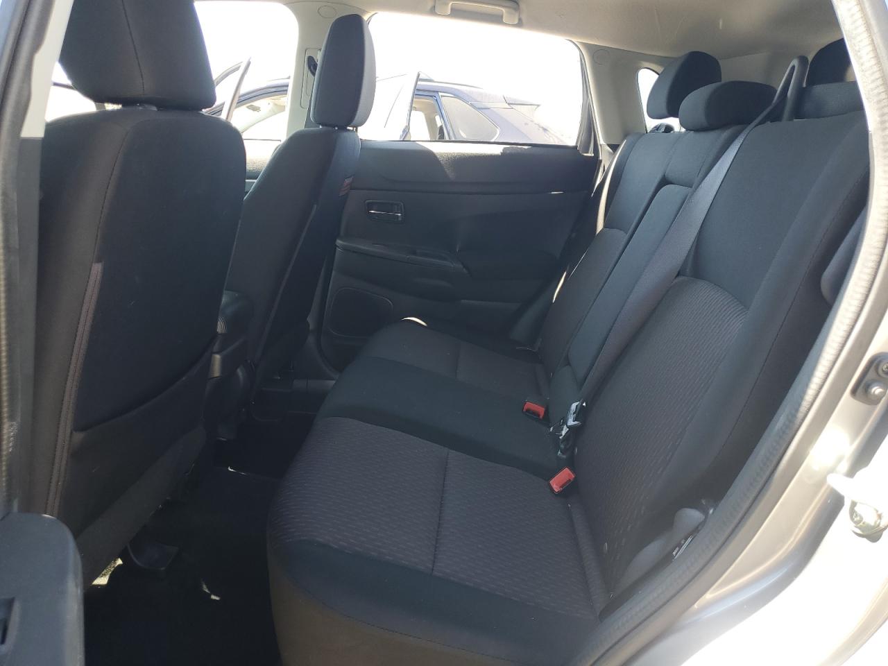 2018 Mitsubishi Outlander Sport Es VIN: JA4AP3AU6JU004965 Lot: 63535865