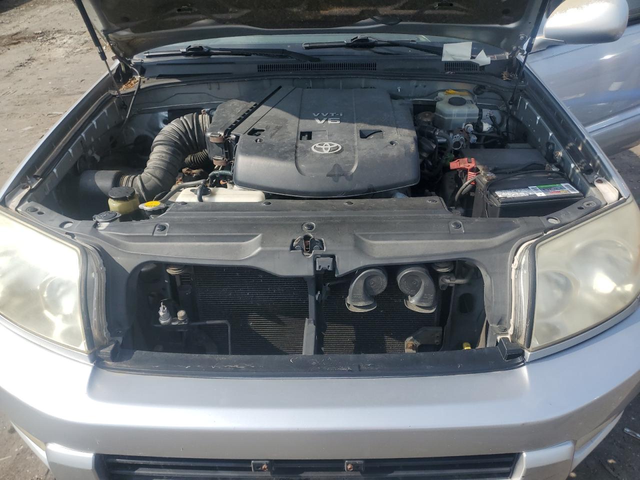 2003 Toyota 4Runner Limited VIN: JTEBU17R938004136 Lot: 65605345