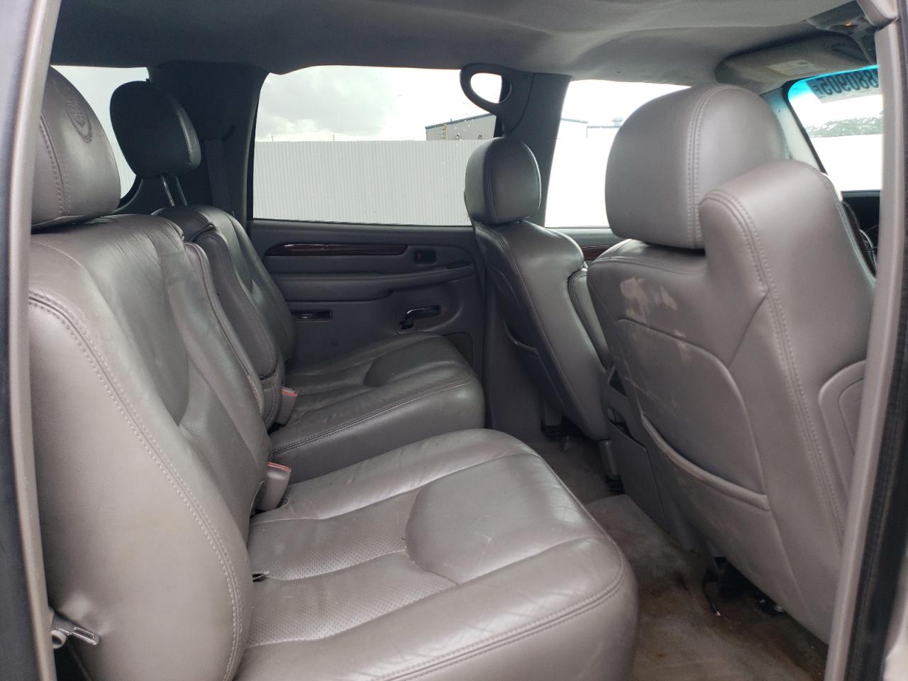 2004 Cadillac Escalade Esv VIN: 3GYFK66N54G126988 Lot: 64880905