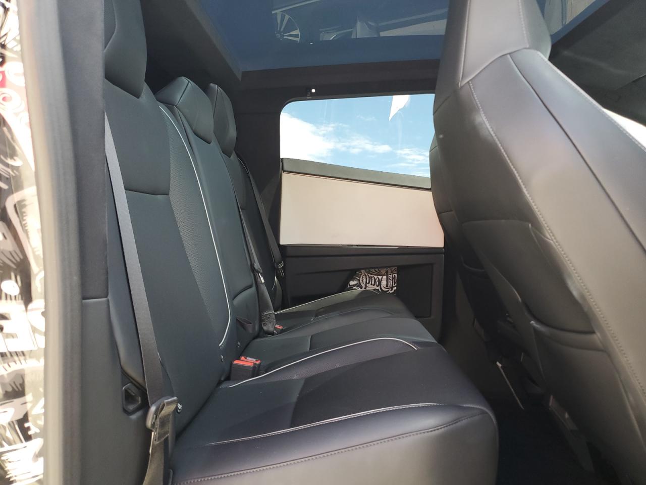 2024 Tesla Cybertruck VIN: 7G2CEHED4RA000603 Lot: 65942395