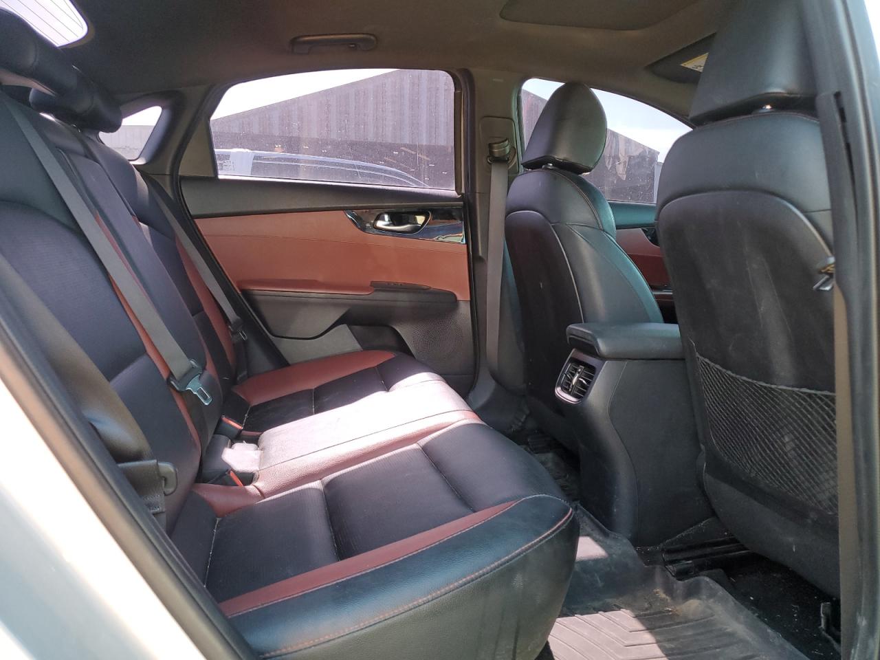 2020 Kia Forte Ex VIN: 3KPF54AD2LE213757 Lot: 64397435