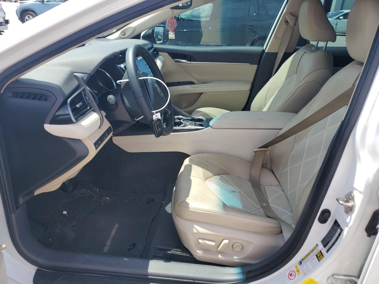 2019 Toyota Camry L VIN: 4T1B11HK5KU736750 Lot: 64787375