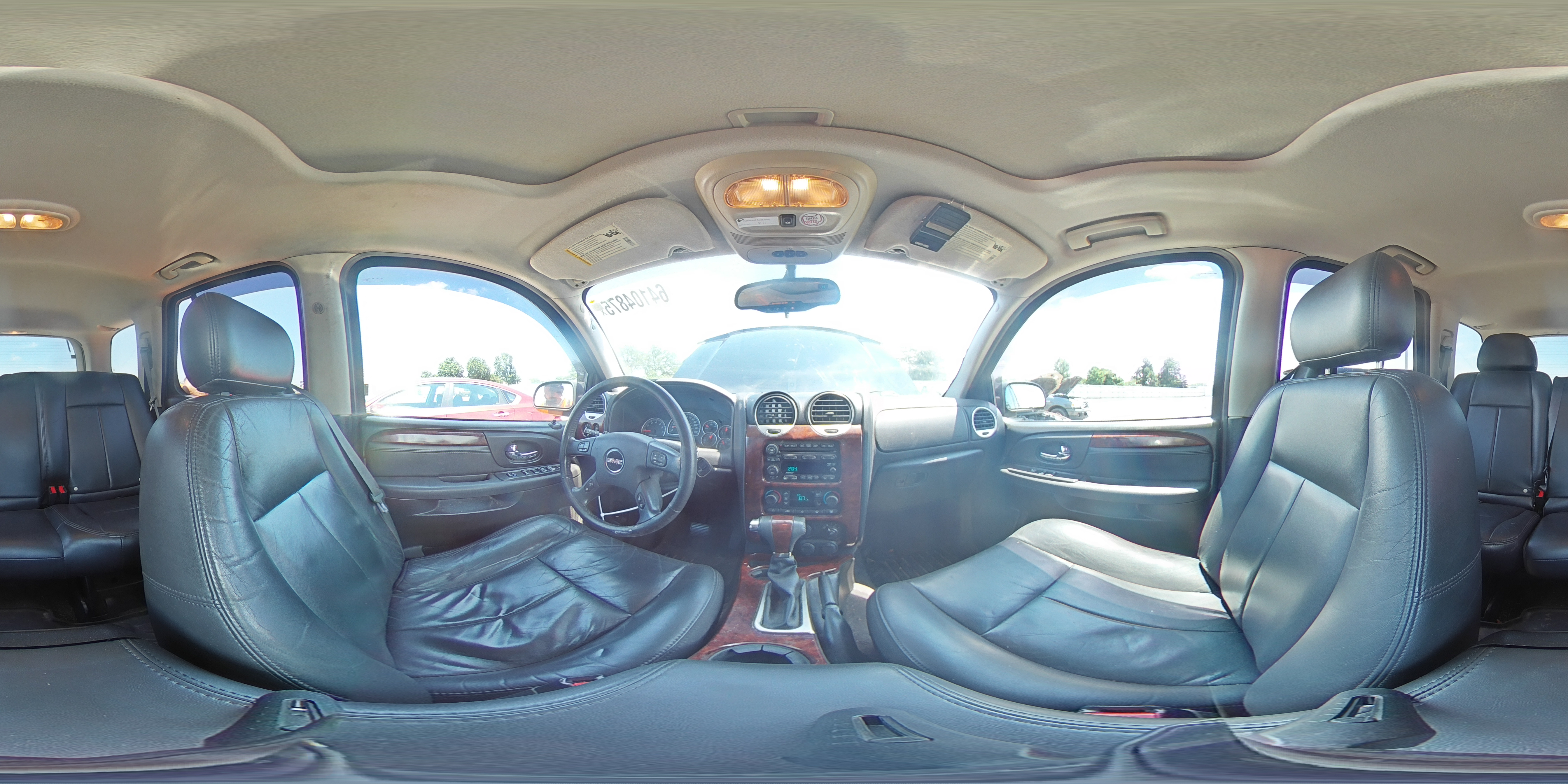 2005 GMC Envoy VIN: 1GKDT13S452263104 Lot: 64104875