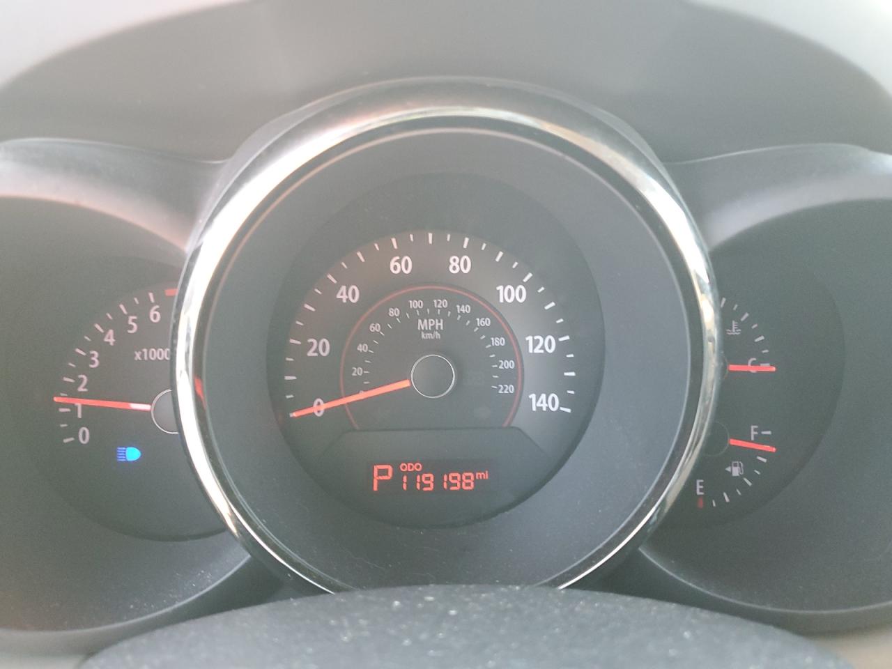 2010 Kia Soul + VIN: KNDJT2A22A7106479 Lot: 64784015