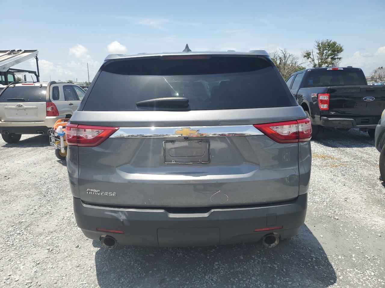2019 Chevrolet Traverse Ls VIN: 1GNERFKW4KJ255304 Lot: 64433355
