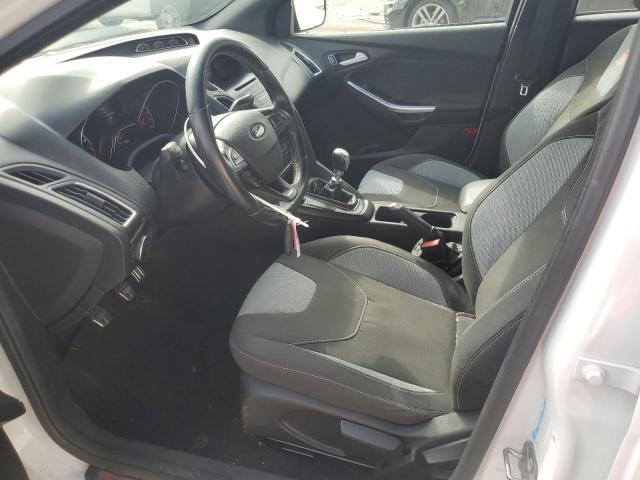 FORD FOCUS 2017 White