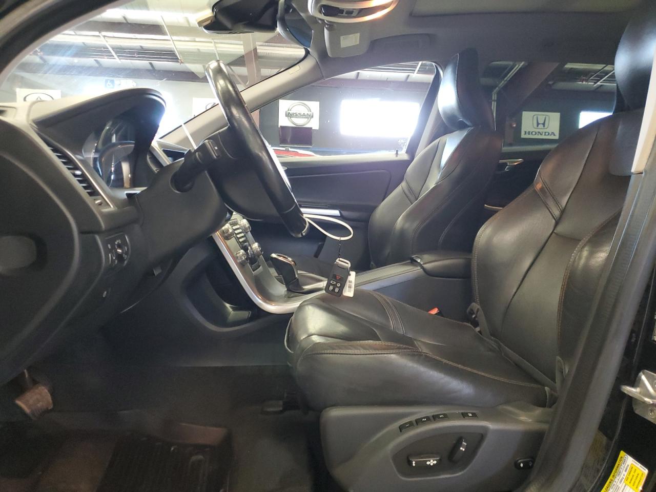 2017 Volvo Xc60 T5 Dynamic VIN: YV440MDR0H2156666 Lot: 65438665