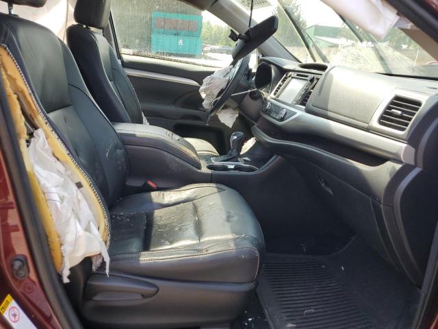 Паркетники TOYOTA HIGHLANDER 2015 Красный