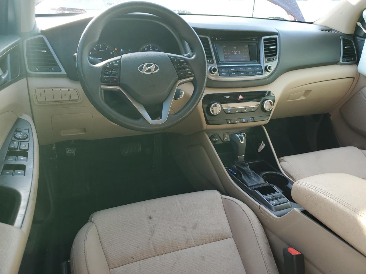 km8j23a42gu029788 KM8J23A42GU029788 2016 Hyundai Tucson Se