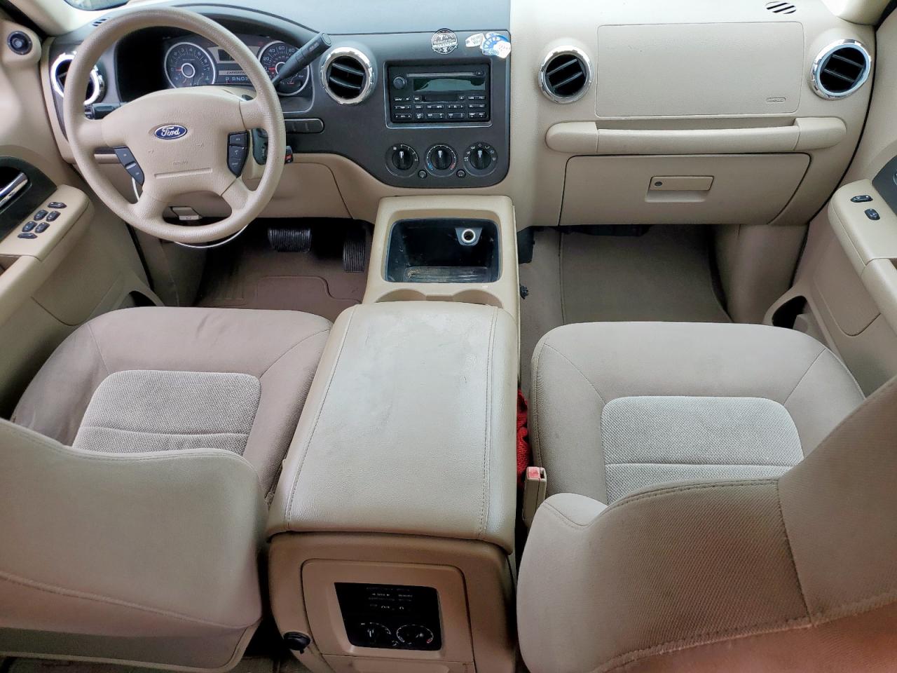 2005 Ford Expedition Xlt VIN: 1FMPU15515LA42305 Lot: 63245455