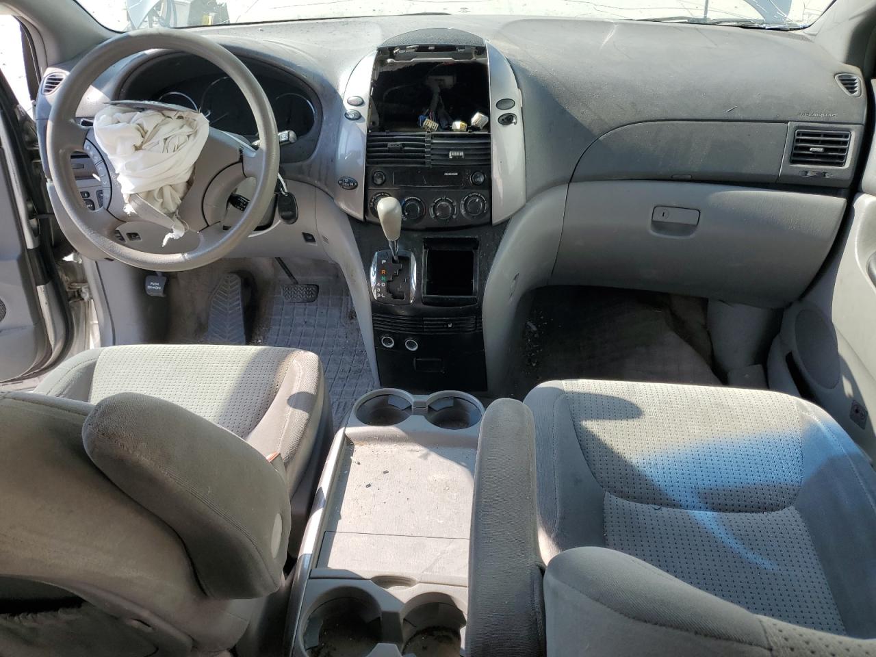 2008 Toyota Sienna Ce VIN: 5TDZK23C28S197099 Lot: 65153135