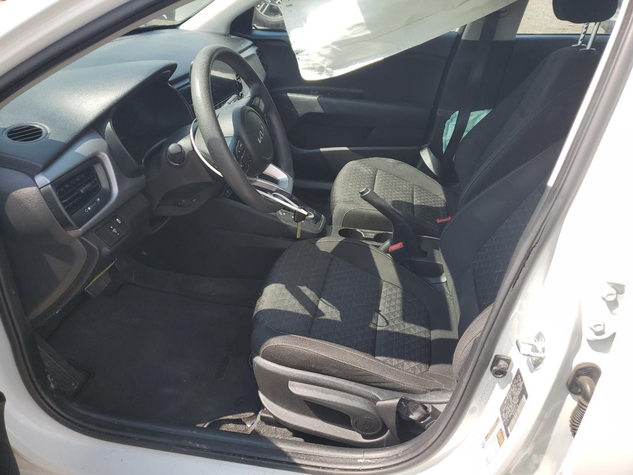 3KPA24AD7PE574460 2023 Kia Rio Lx