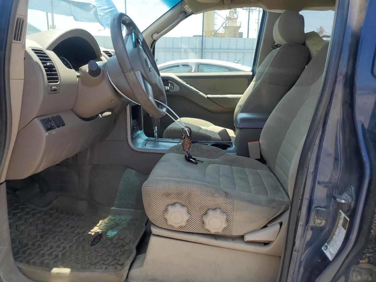 2009 Nissan Pathfinder S VIN: 5N1AR18B79C604755 Lot: 63949105