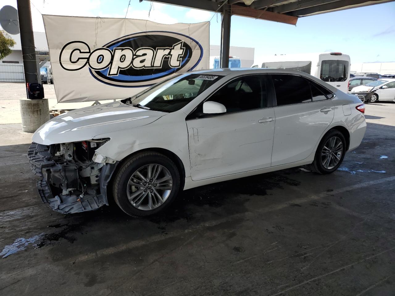 4t1bf1fk0gu200378 4T1BF1FK0GU200378 2016 Toyota Camry Le
