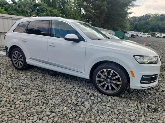  AUDI Q7 2017 White