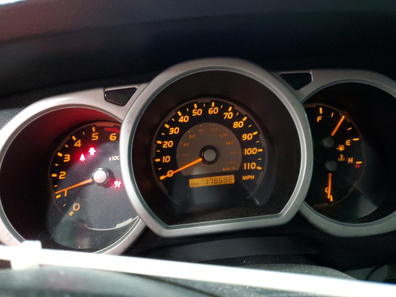 2004 Toyota 4Runner Sr5 VIN: JTEBU14R340052722 Lot: 64729385