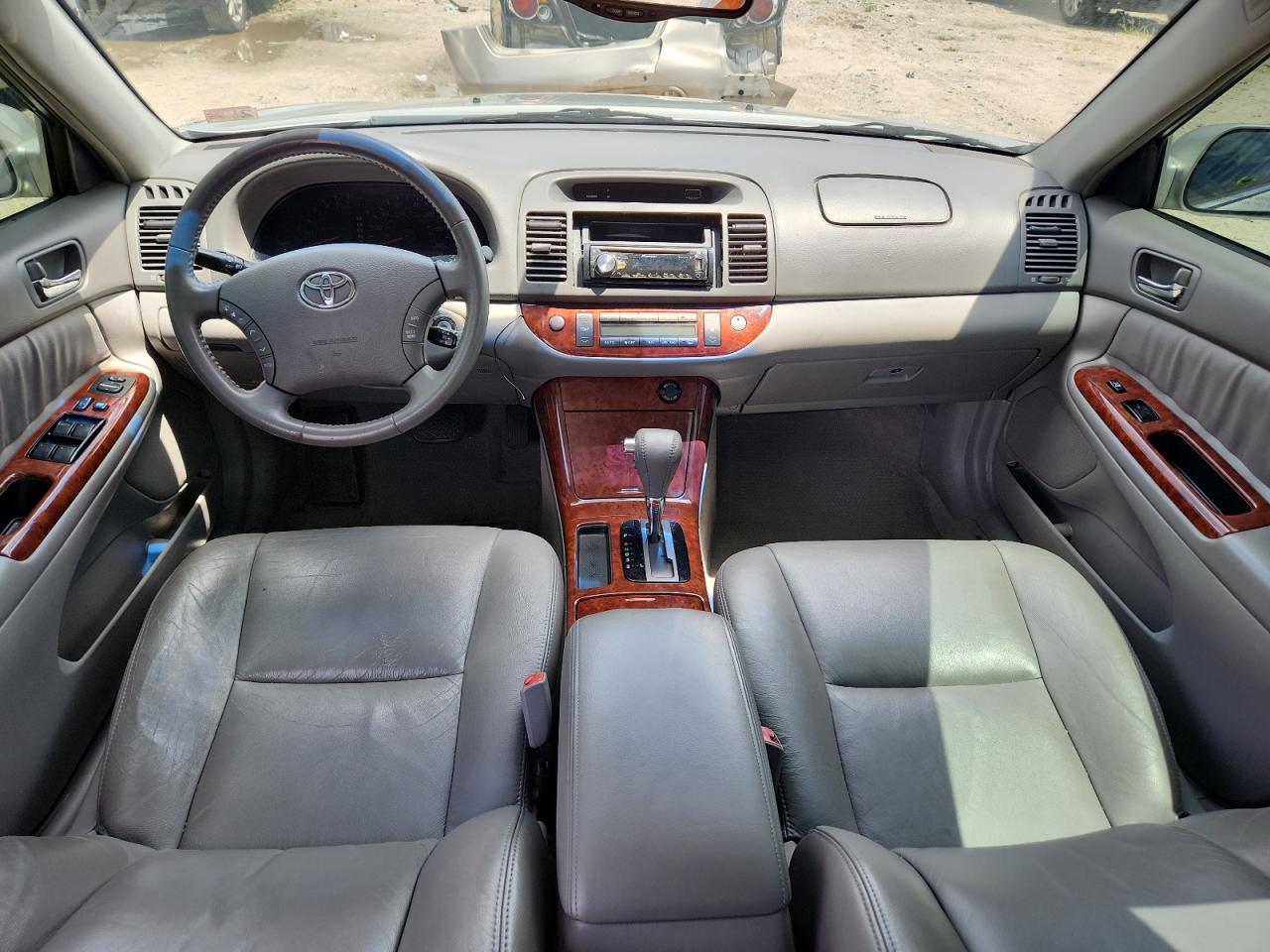 2005 Toyota Camry Le VIN: 4T1BF30K45U096110 Lot: 65138755