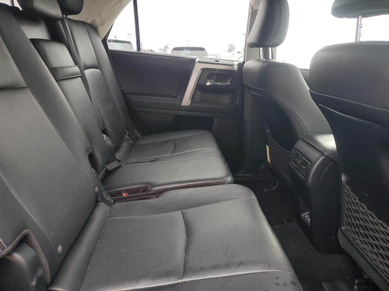 2020 Toyota 4Runner Sr5/Sr5 Premium VIN: JTEBU5JRXL520144 Lot: 67086945