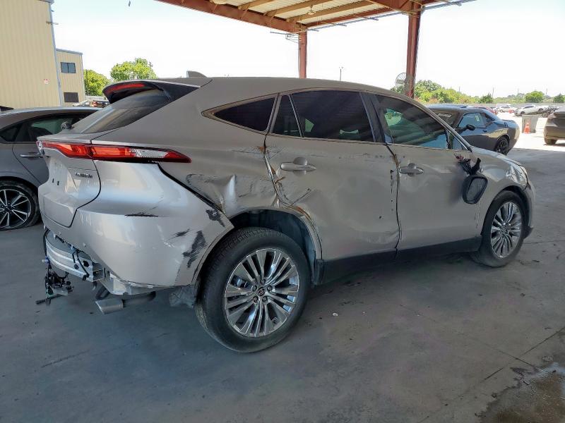  TOYOTA VENZA 2023 Beige