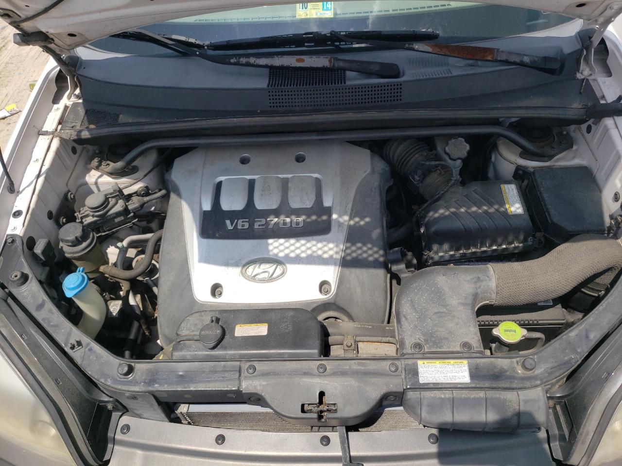 2005 Hyundai Tucson Gls VIN: KM8JN72D25U102555 Lot: 63695175