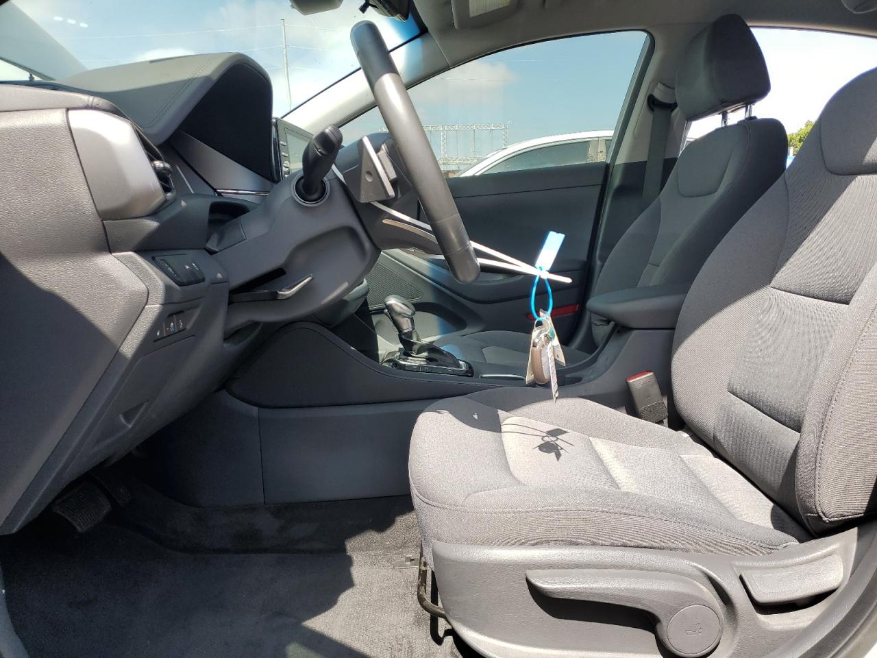 2020 Hyundai Ioniq Se VIN: KMHC65LDXLU211156 Lot: 63587145
