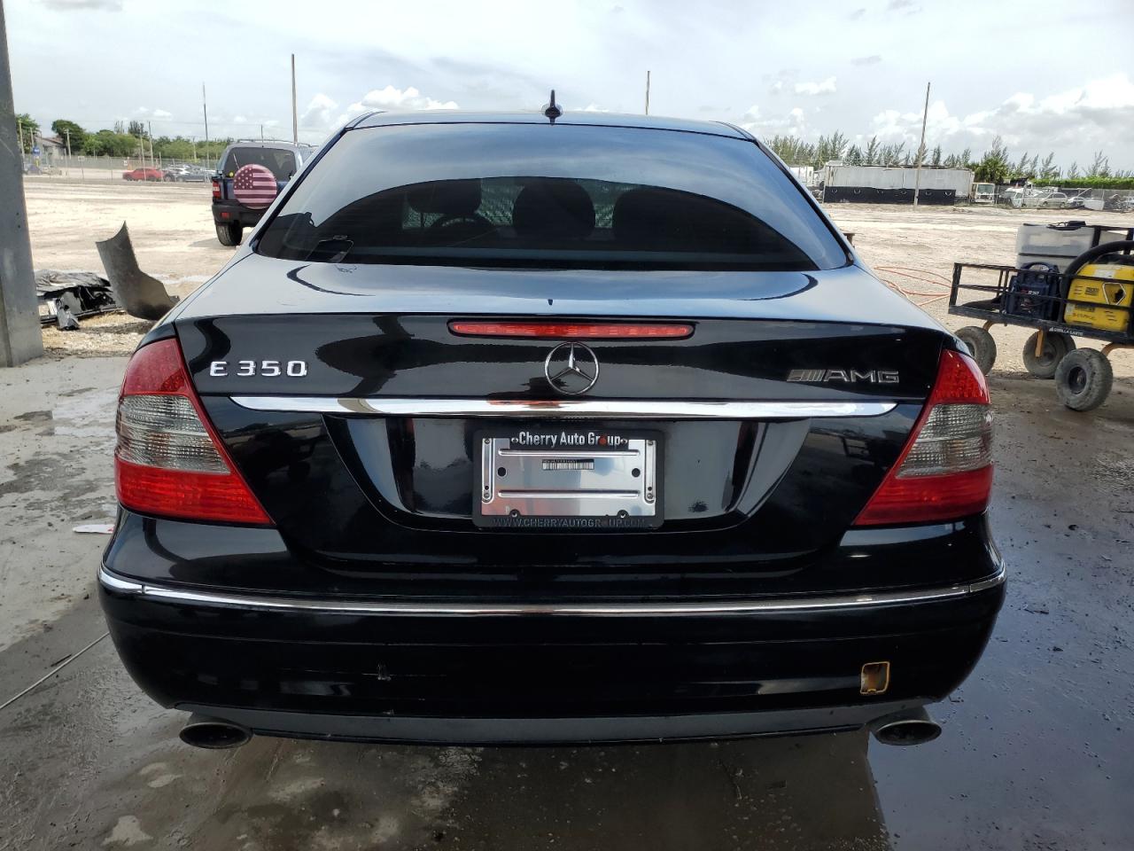 WDBUF87X39B388665 2009 Mercedes-Benz E 350 4Matic