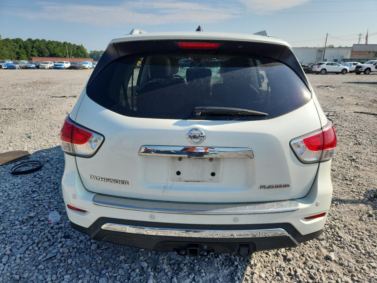 2015 Nissan Pathfinder S VIN: 5N1AR2MN7FC715422 Lot: 63623005