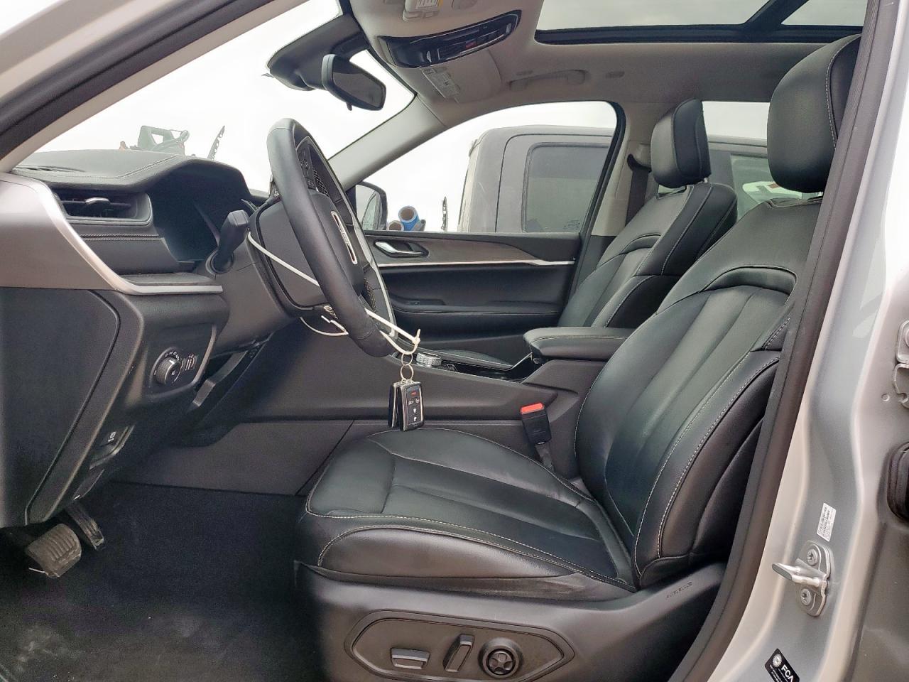 2022 Jeep Grand Cherokee Limited VIN: 1C4RJGBG1N8570458 Lot: 65587915