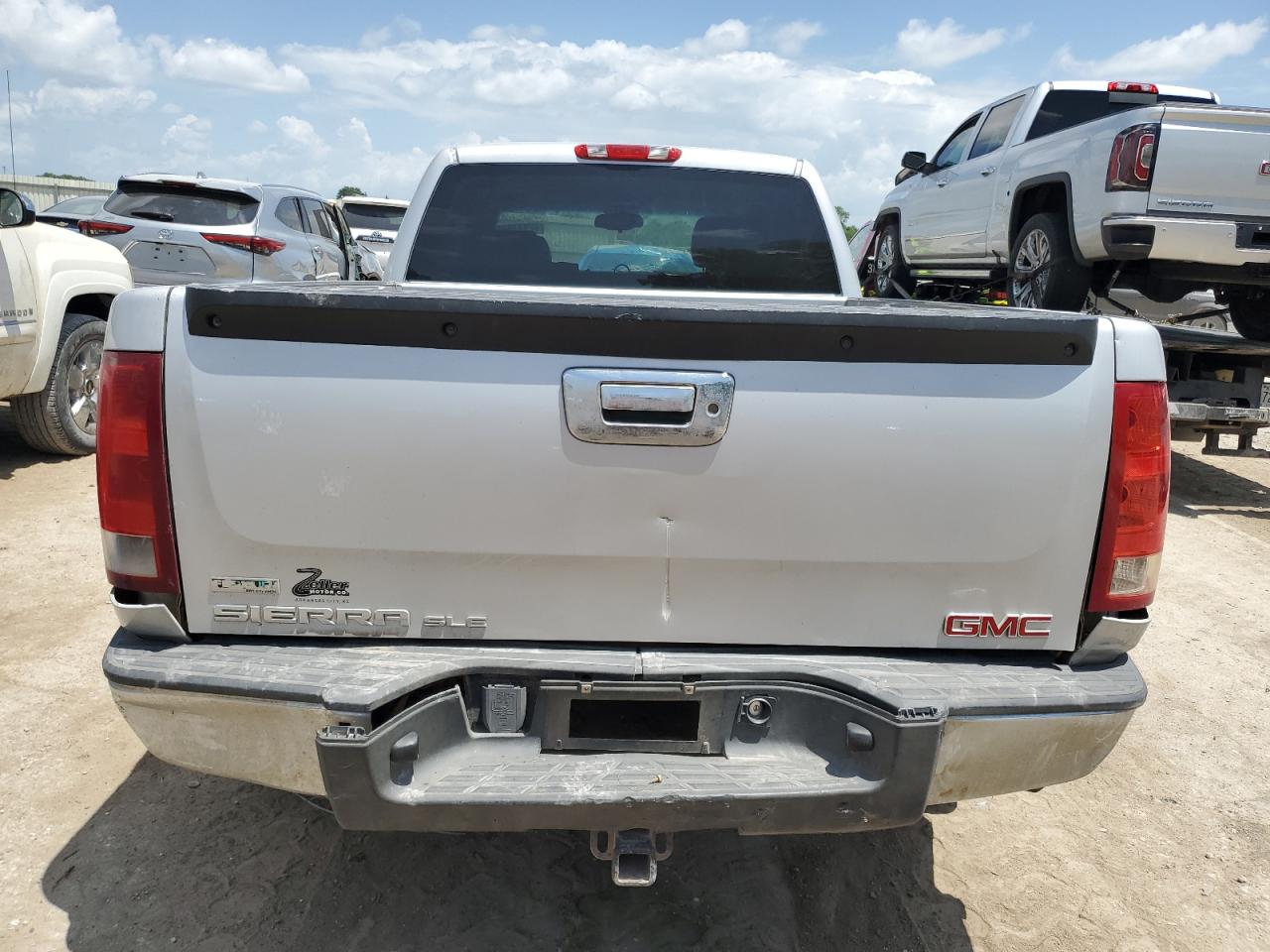 2010 GMC Sierra K1500 Sle VIN: 1GTSKVE31AZ199009 Lot: 62877685