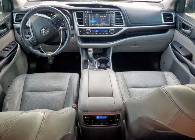  TOYOTA HIGHLANDER 2015 Blue