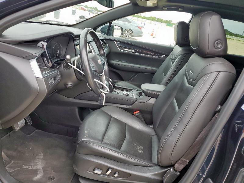  CADILLAC XT5 2021 Черный