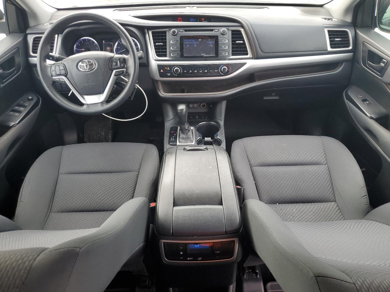 2018 Toyota Highlander Le VIN: 5TDBZRFH2JS906200 Lot: 64166765