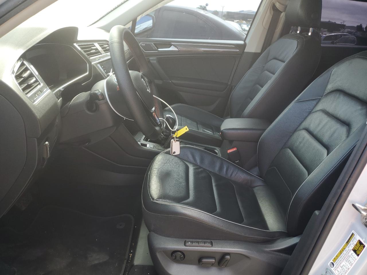 2018 Volkswagen Tiguan Sel Premium VIN: 3VV5B7AX5JM002492 Lot: 64696275