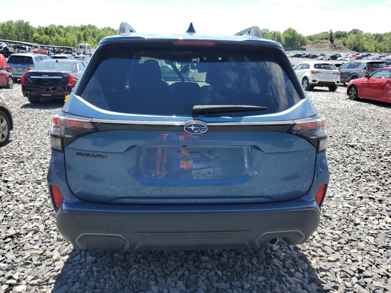 2025 Subaru Forester Limited VIN: JF2SLDRC1SH482777 Lot: 64270885