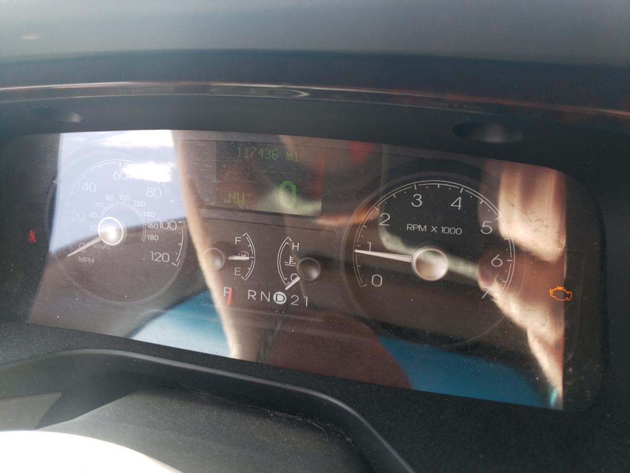 2007 Lincoln Town Car Signature Limited VIN: 1LNHM82V67Y626240 Lot: 90410865