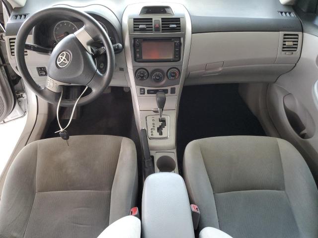  TOYOTA COROLLA 2013 Srebrny