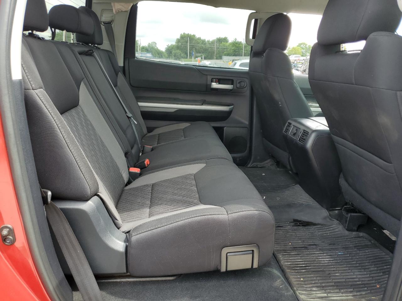 2015 Toyota Tundra Crewmax Sr5 VIN: 5TFDY5F19FX420475 Lot: 65448045